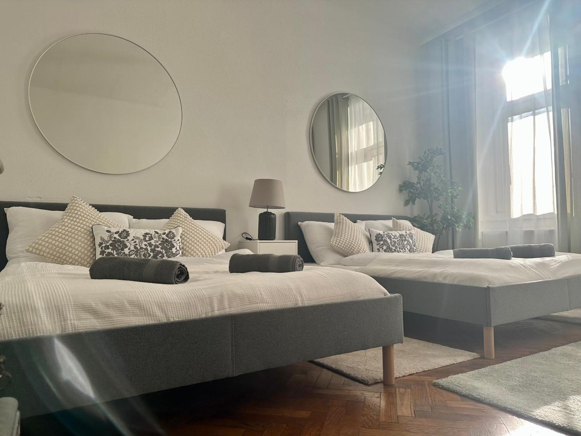 Spacious Apartment, 3 Min To U1 Reumannplatz Viyana Dış mekan fotoğraf