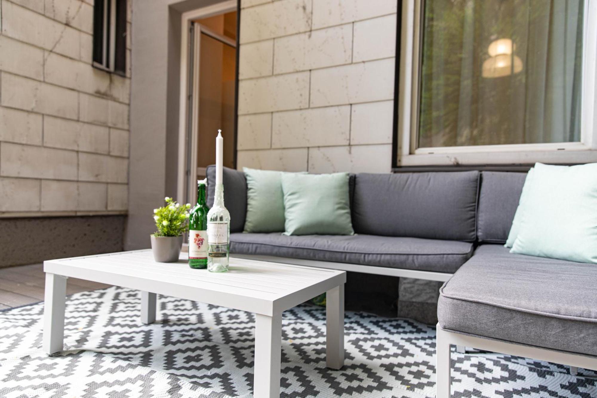 Spacious Apartment, 3 Min To U1 Reumannplatz Viyana Dış mekan fotoğraf